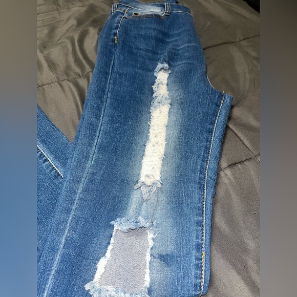 Fashion Nova Jeans - Picture 5 of 5